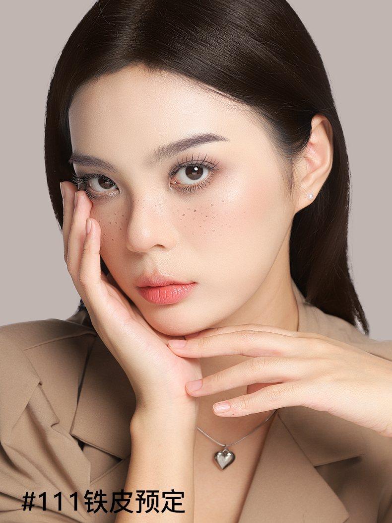 Shedella Ten Colors Eyeshadow Palette 10g